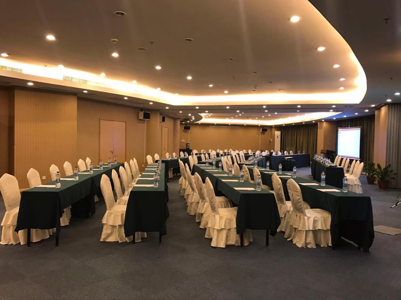 Days Inn Quảng Châu Ngoại thất bức ảnh